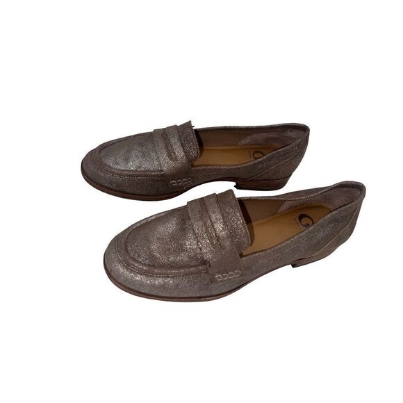 Gianni Bini Gold Taupe Suede Metallic Shimmer Penny Loafer Flat Women's Size - Picture 2 of 13